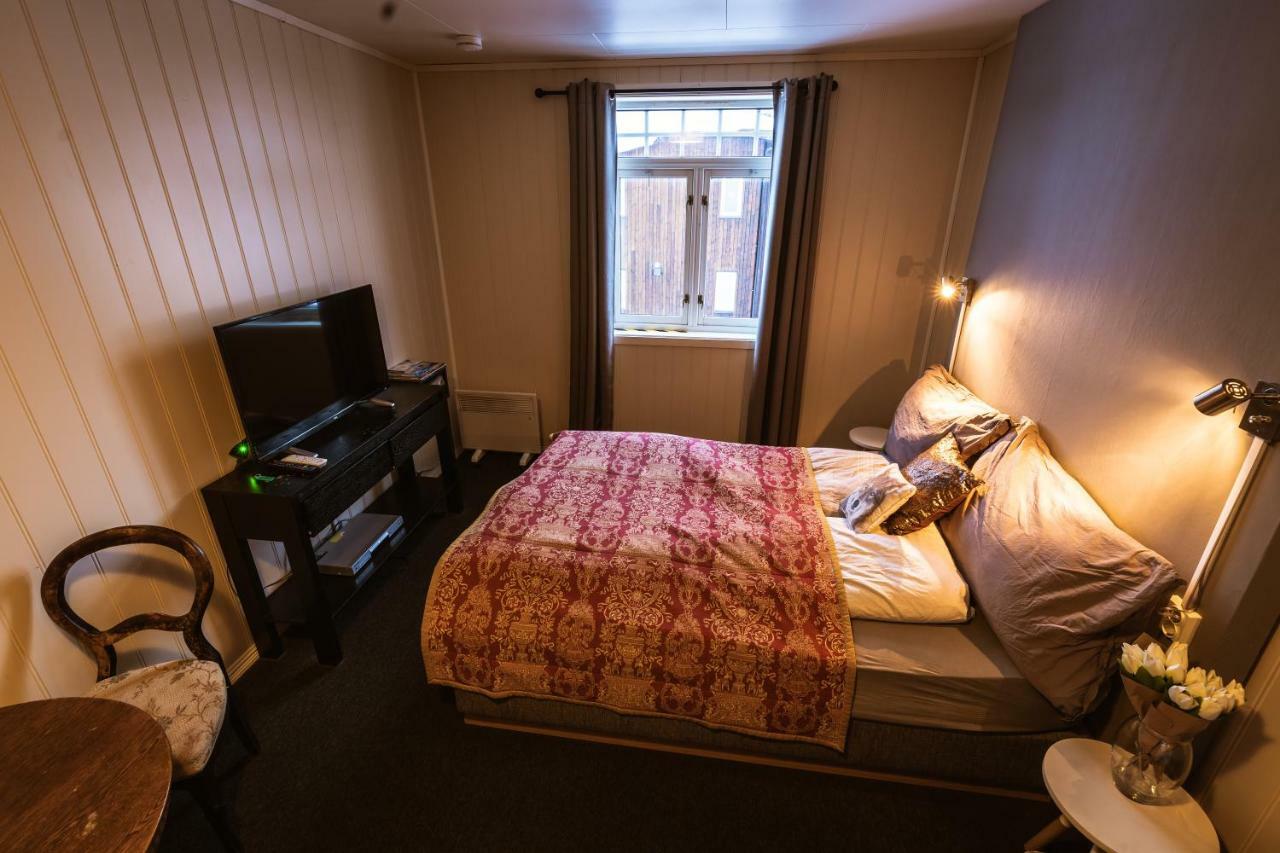 Hotel Bed & Waffles, Tromsø Exterior foto